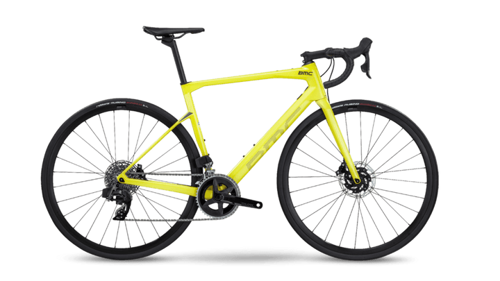 2022 ROADMACHINE FOUR - A versatile endurance bike in yellow